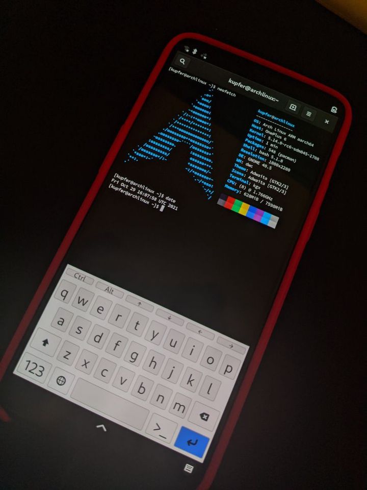 Kupfer is a postmarketOS-like Arch Linux spin for phones